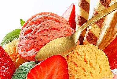 《金庸群侠传》制作人：图森未来重生了 我们能做好游戏